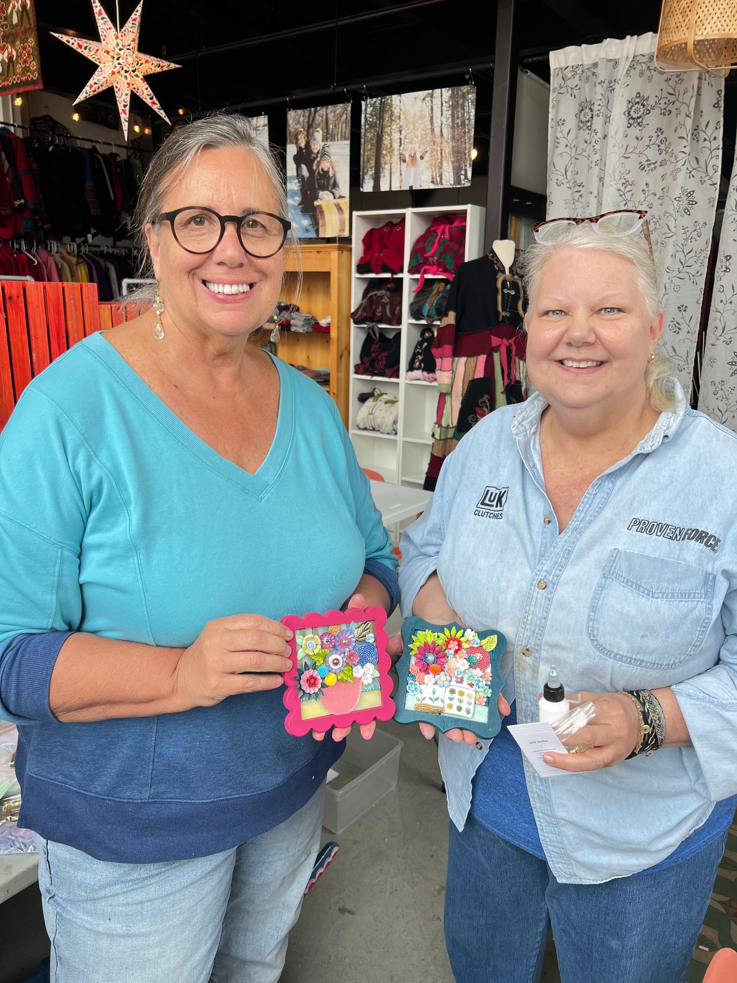 NEW! Mini Mosaic Floral Classes, Minneapolis Studio | Saturday, October 25th, 2025 (3 spots left!)