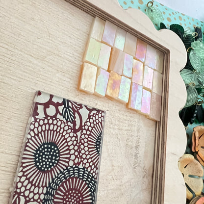 Scalloped Square Mosaic Frame