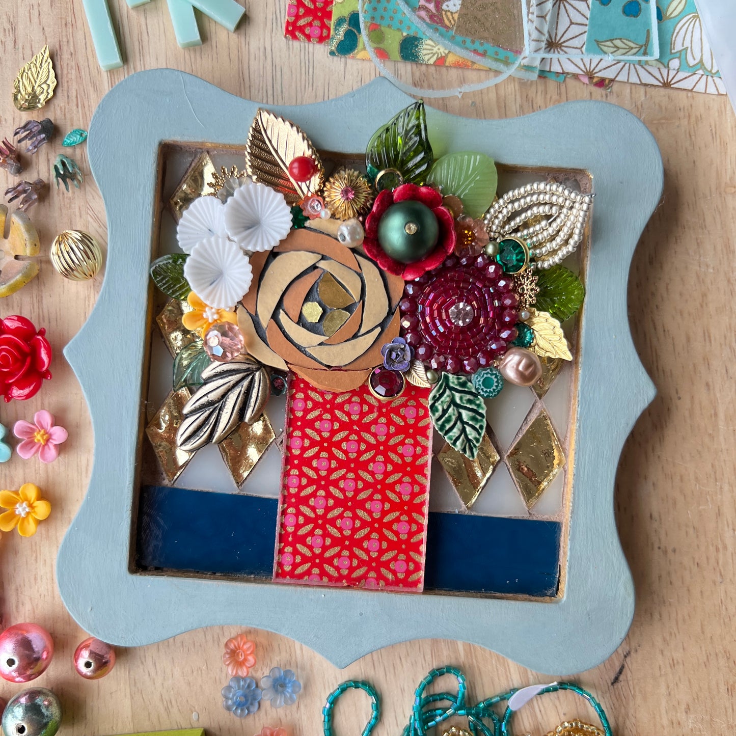 Mini Mosaic Floral Class, Minneapolis Studio- Friday, August 1st, 2025 (New! 8 seats open!)