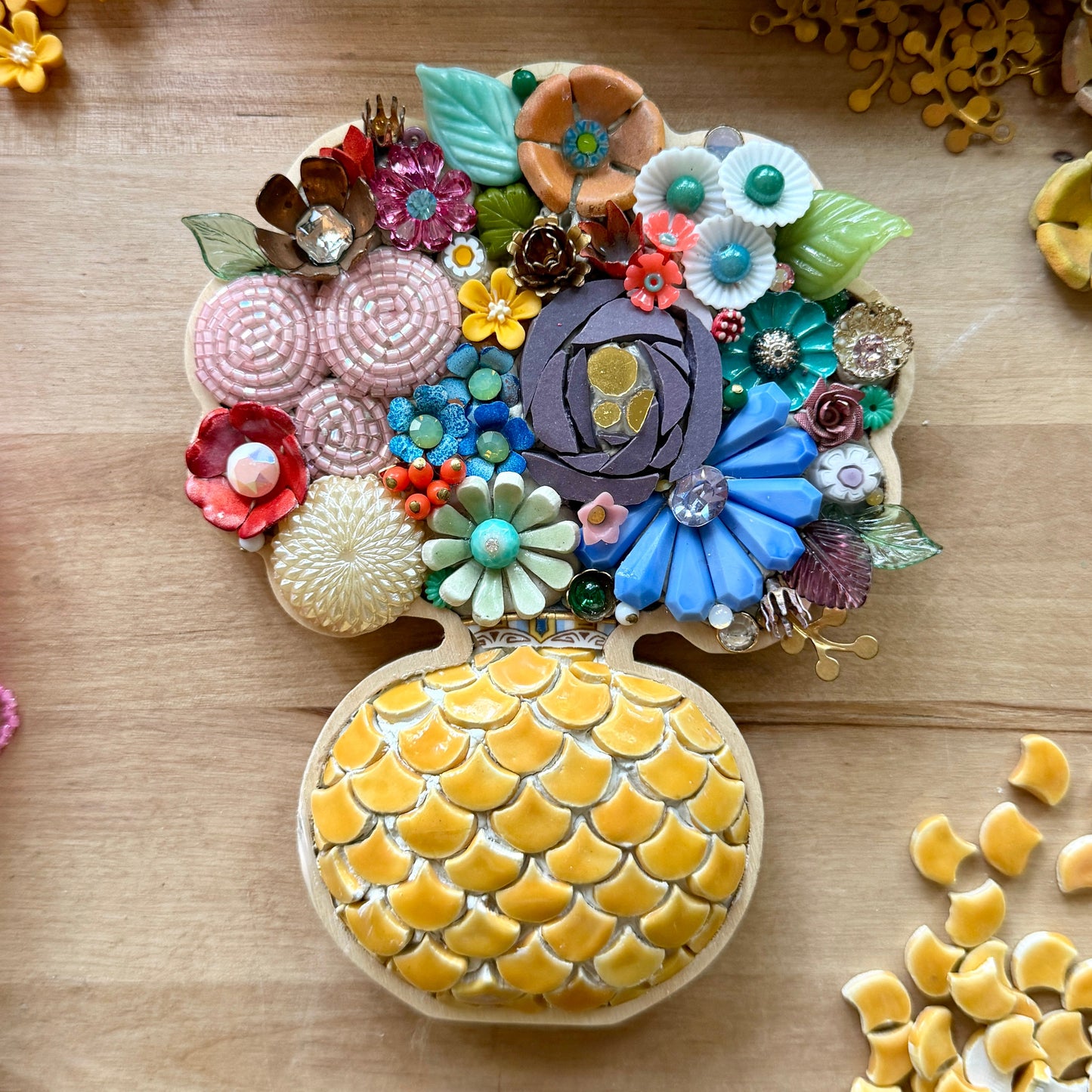 New! Mini Beaded Mosaic Bouquet Kit (Waitlist)