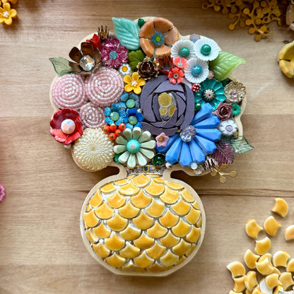 New! Mini Beaded Mosaic Bouquet Kit (Waitlist)