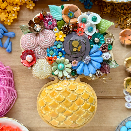 New! Mini Beaded Mosaic Bouquet Kit (Waitlist)