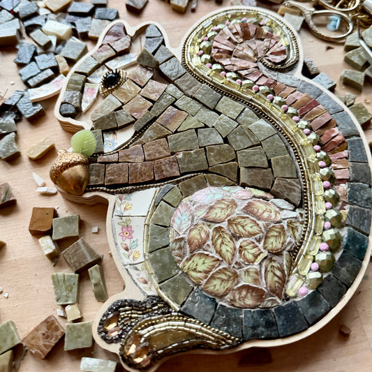 Mosaic Squirrel Kit Frame & Supplies